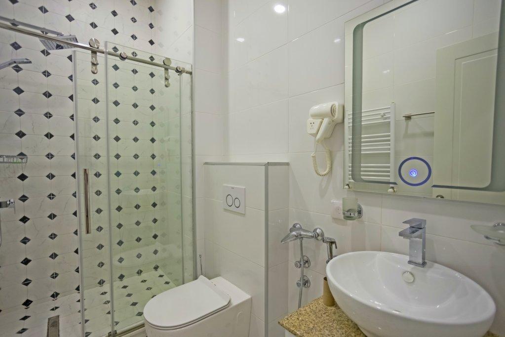 Hotel Genio Tbilisi ภายนอก รูปภาพ