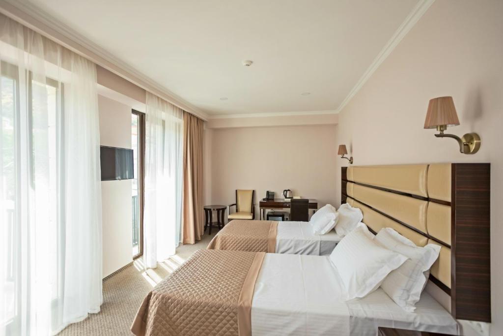Hotel Genio Tbilisi ภายนอก รูปภาพ