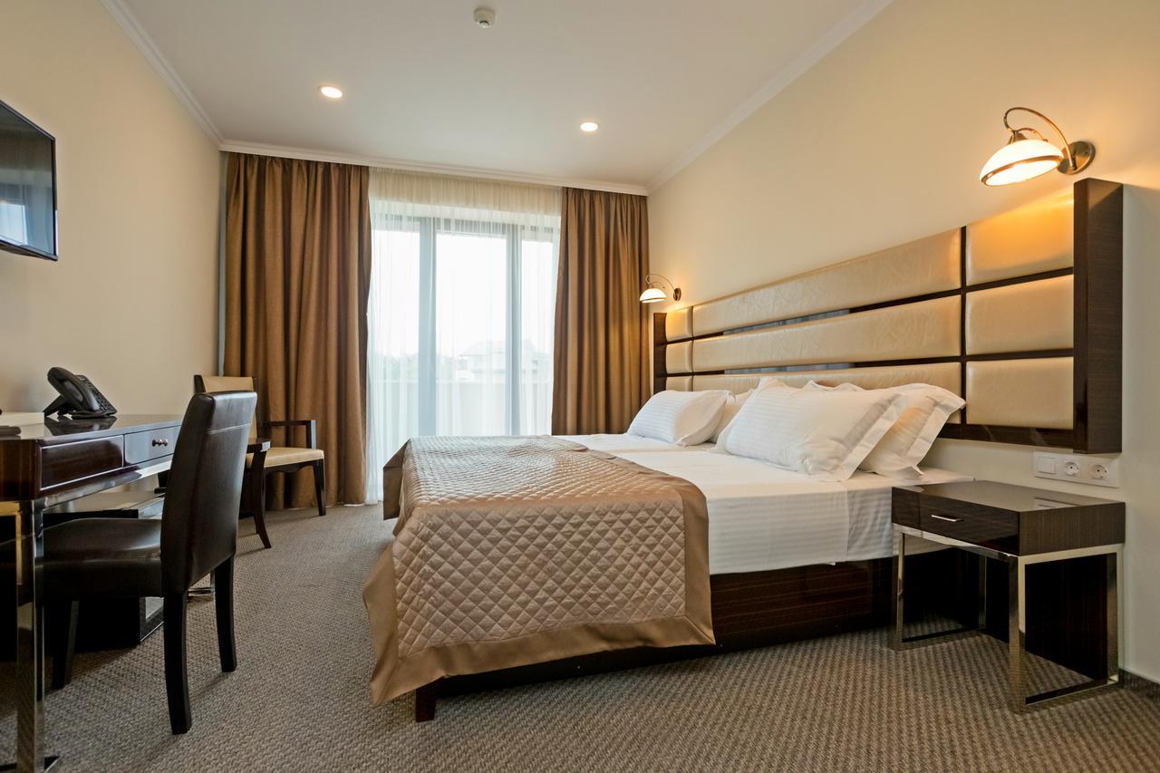 Hotel Genio Tbilisi ภายนอก รูปภาพ